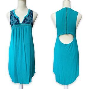 GENTLE Fawn Open Back Teal Embroidered Dress